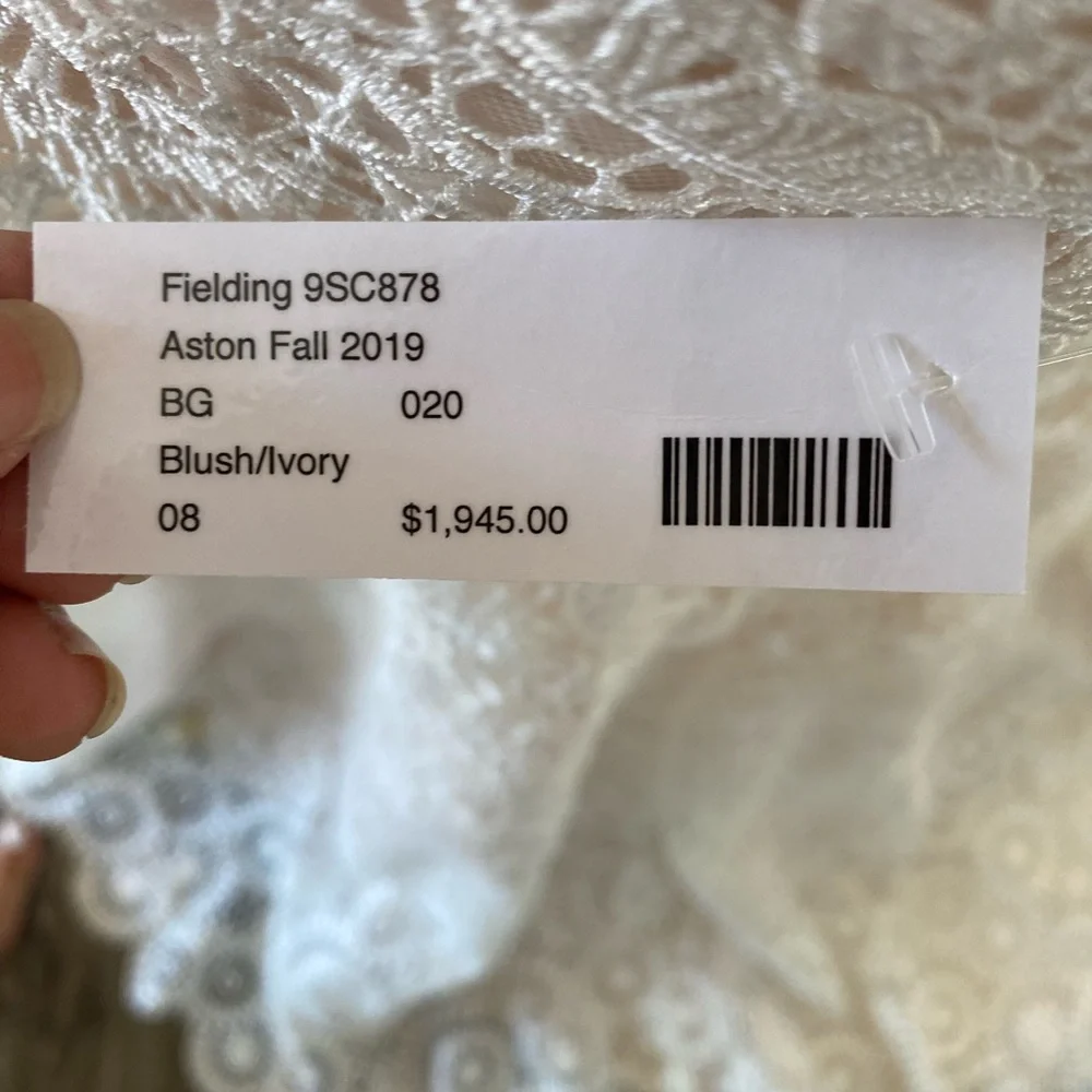 Geometric lace ivory or blush style 9SC878 dress size 8 - Picture 10 of 10